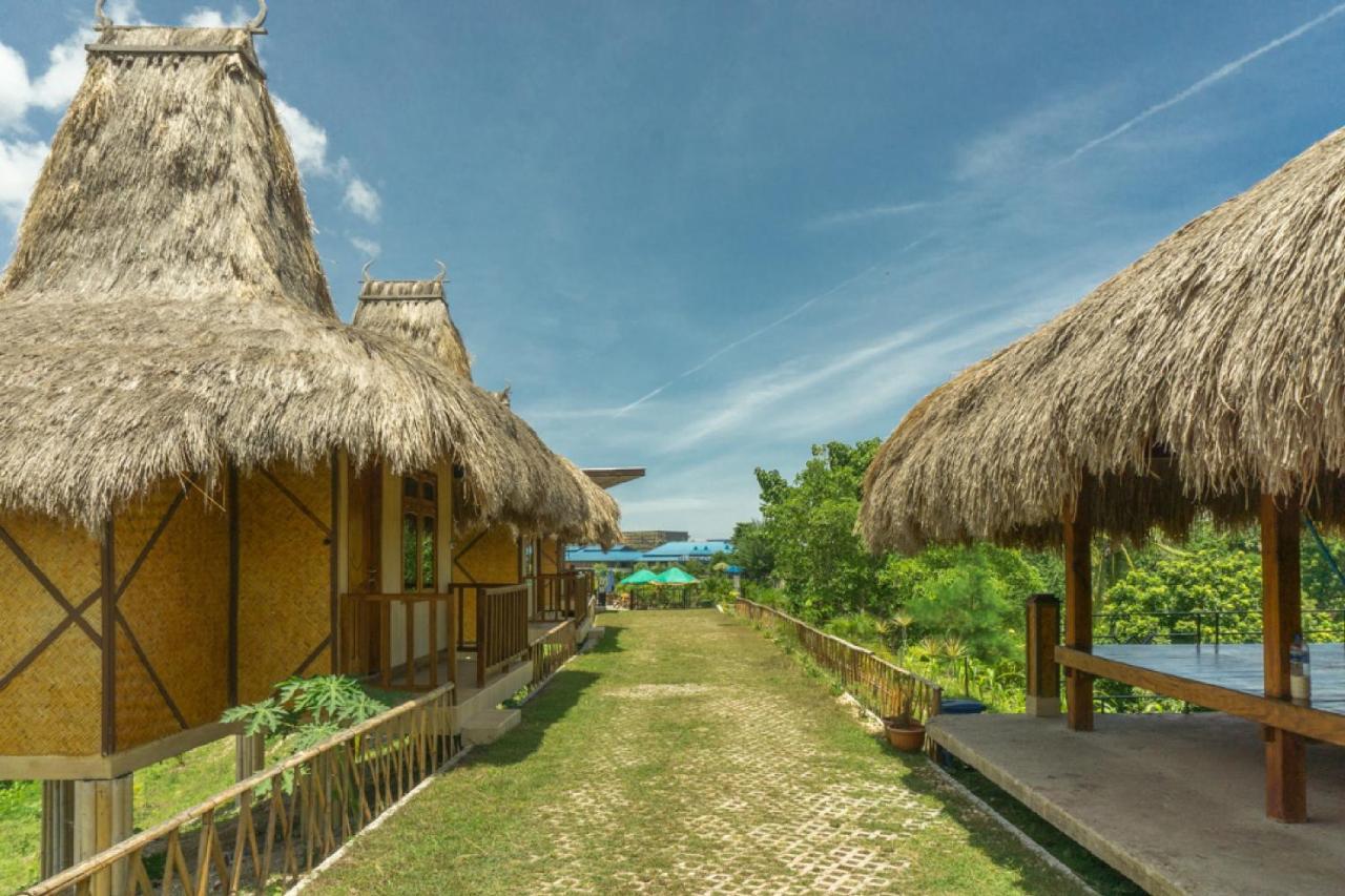 Reddoorz @ Tambolaka Sumba Hotel Lokokaki Ngoại thất bức ảnh