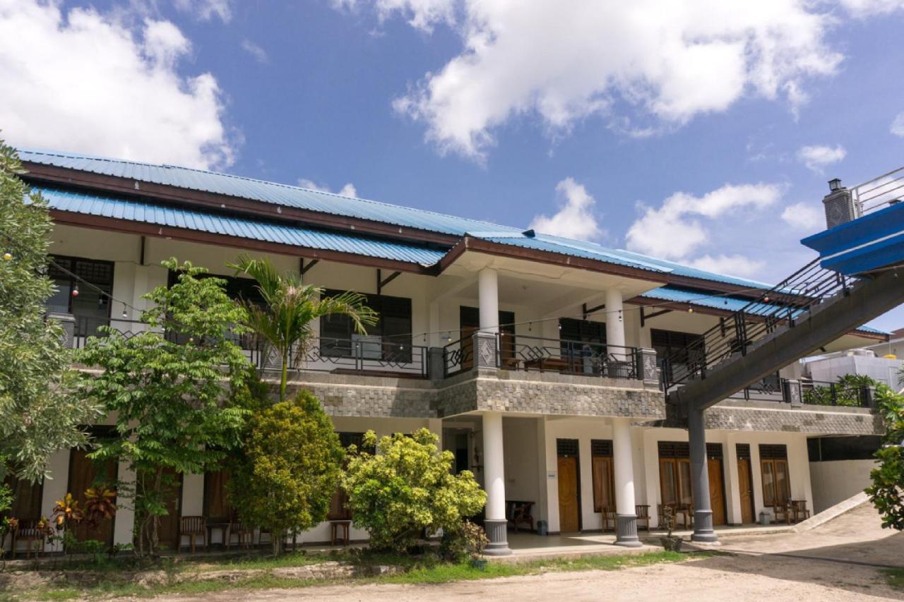Reddoorz @ Tambolaka Sumba Hotel Lokokaki Ngoại thất bức ảnh