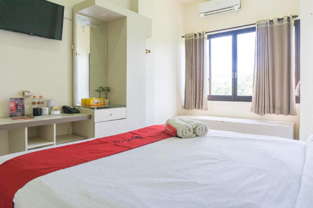 Reddoorz @ Tambolaka Sumba Hotel Lokokaki Ngoại thất bức ảnh